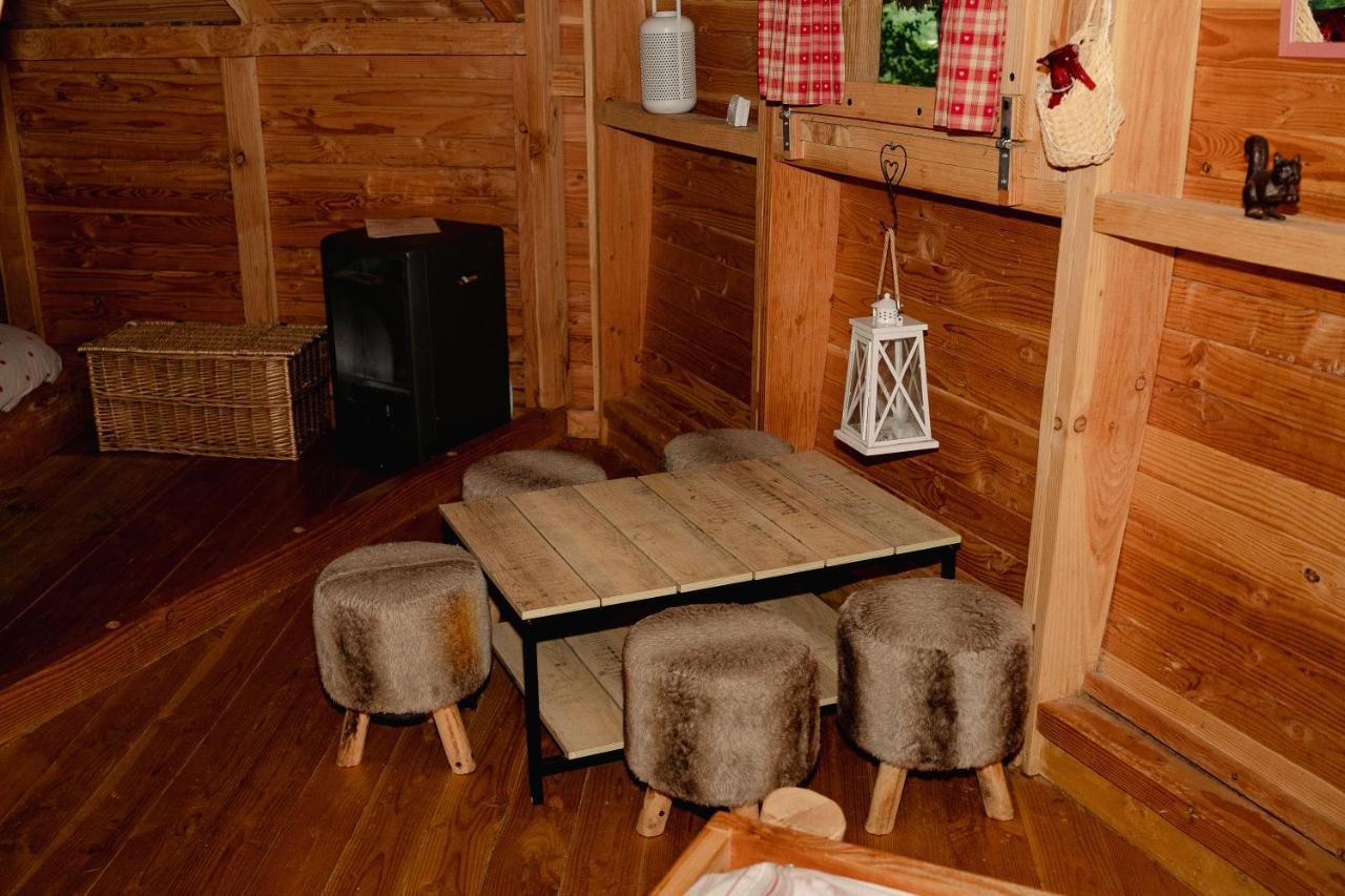 Cabane Perchee Dans Les Arbres Saint-Hilaire-en-Morvan ภายนอก รูปภาพ