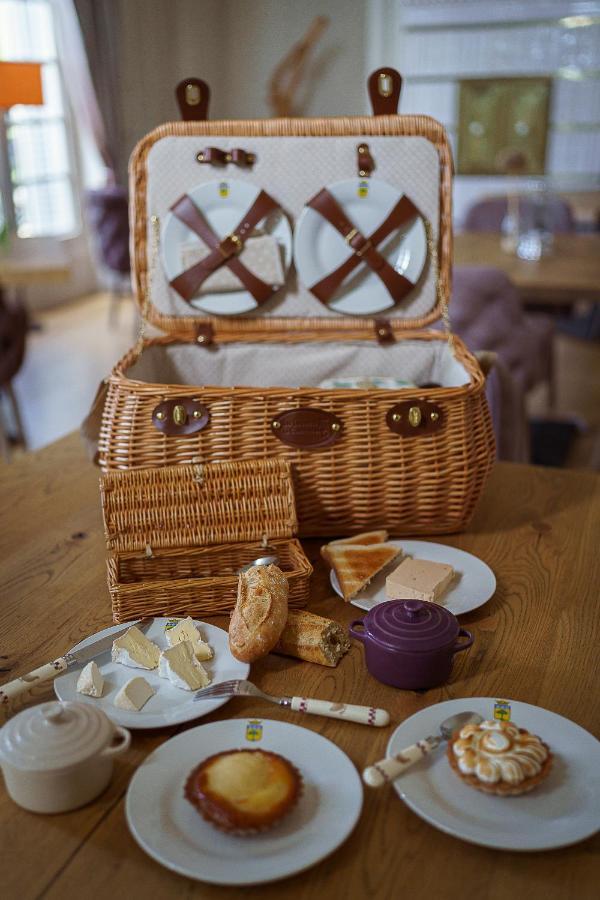 Cabane Perchee Dans Les Arbres Saint-Hilaire-en-Morvan ภายนอก รูปภาพ